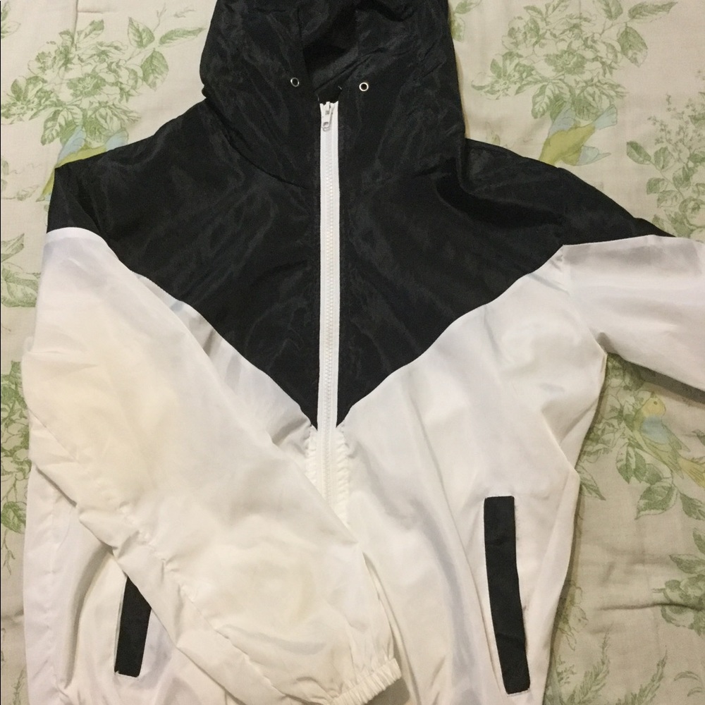 Romwe wind breaker